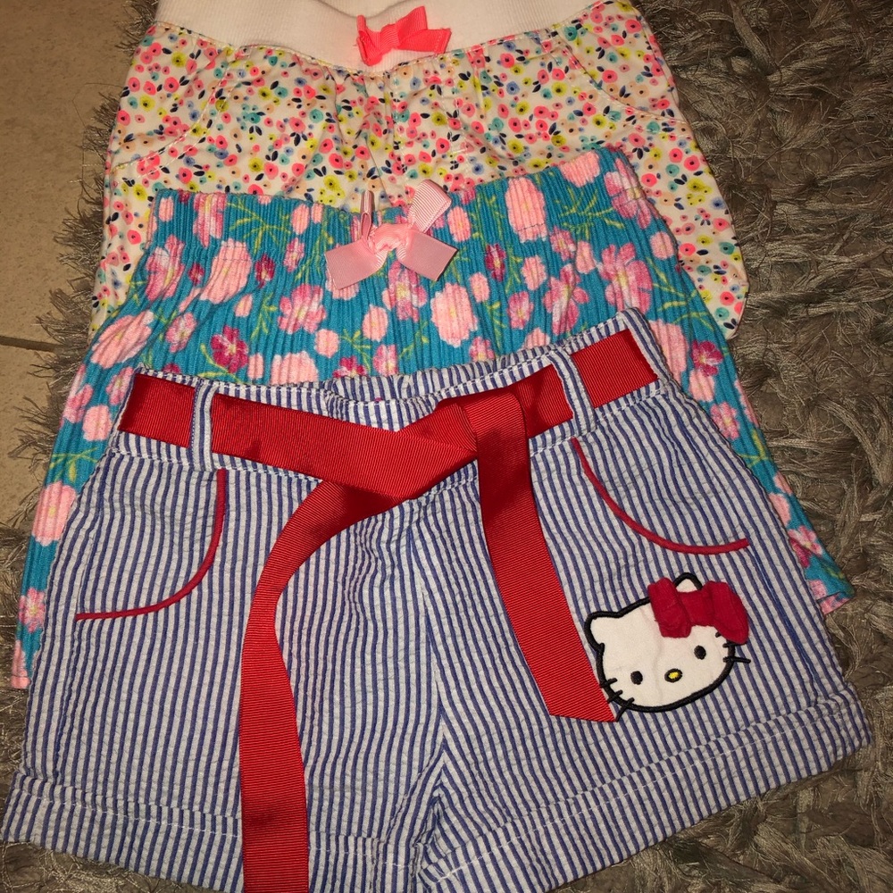 4 pairs of toddler shorts